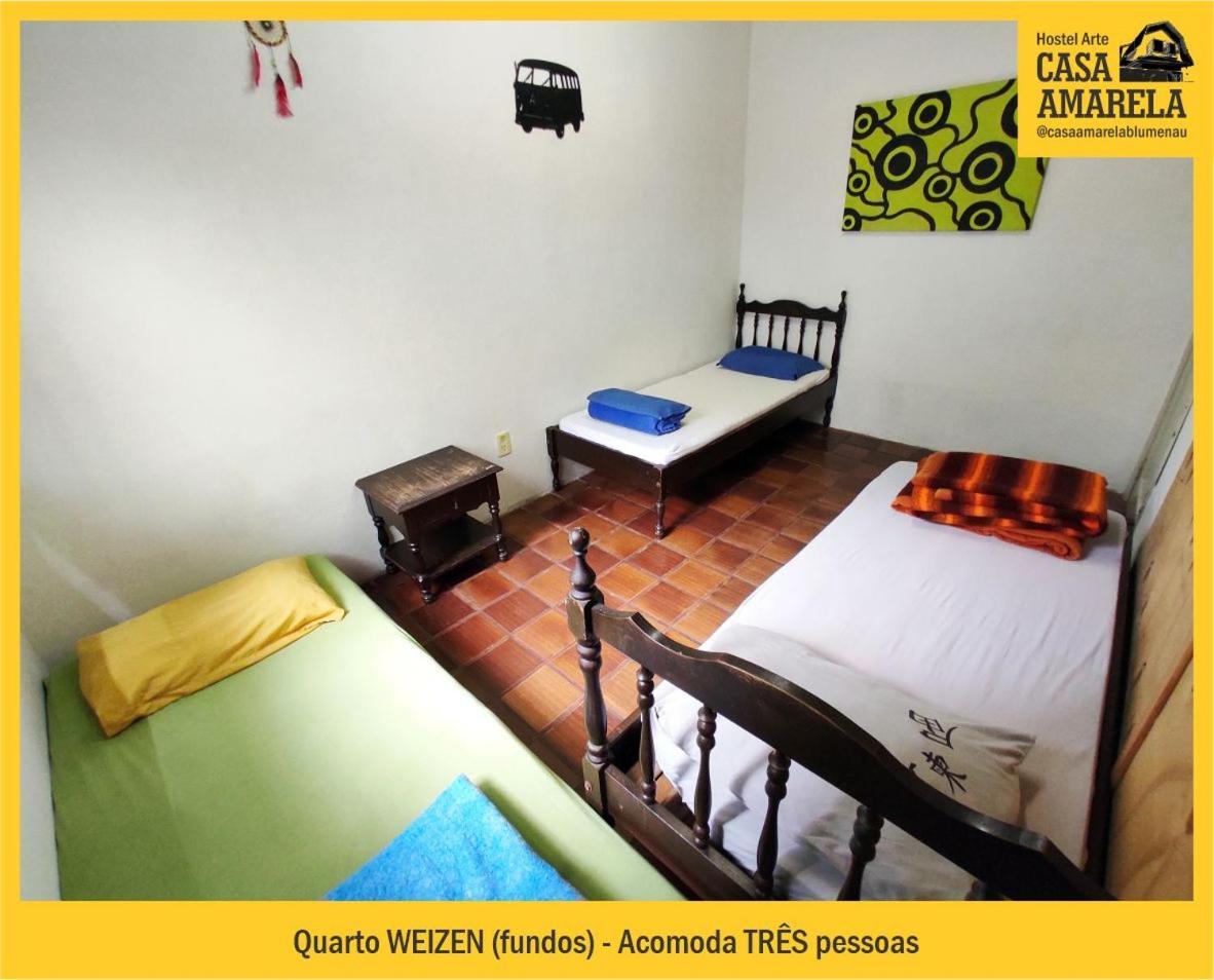 Casa Amarela Blumenau Hospedagem Alternativa Hostel Luaran gambar