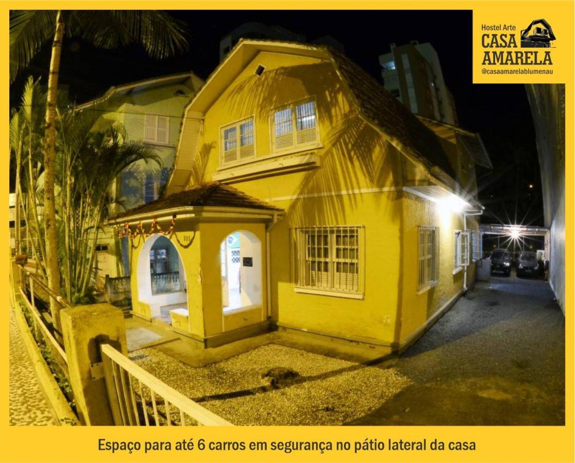 Casa Amarela Blumenau Hospedagem Alternativa Hostel Luaran gambar