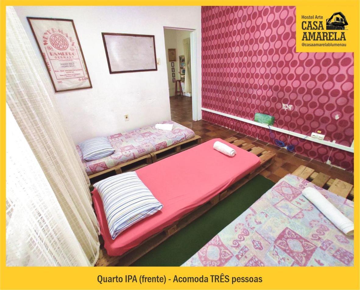 Casa Amarela Blumenau Hospedagem Alternativa Hostel Luaran gambar